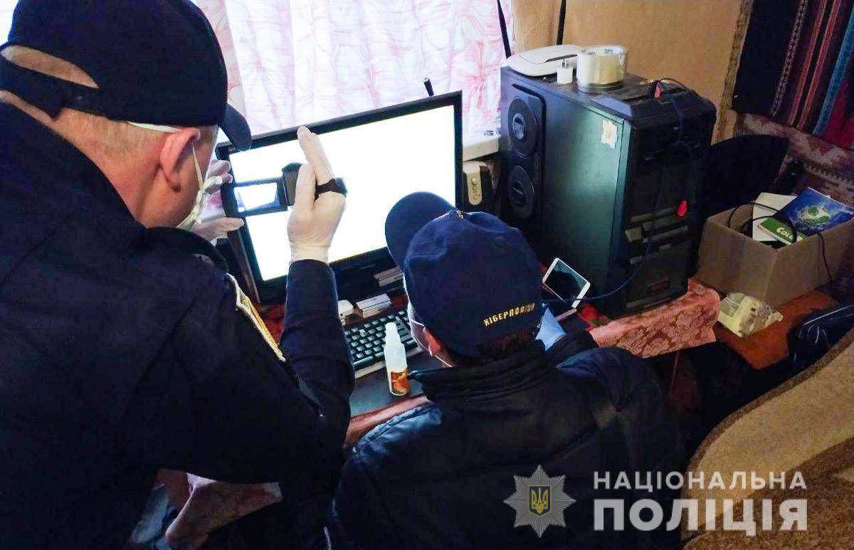 Українця підозрюють у викраденні мільйонів персональних даних іноземців