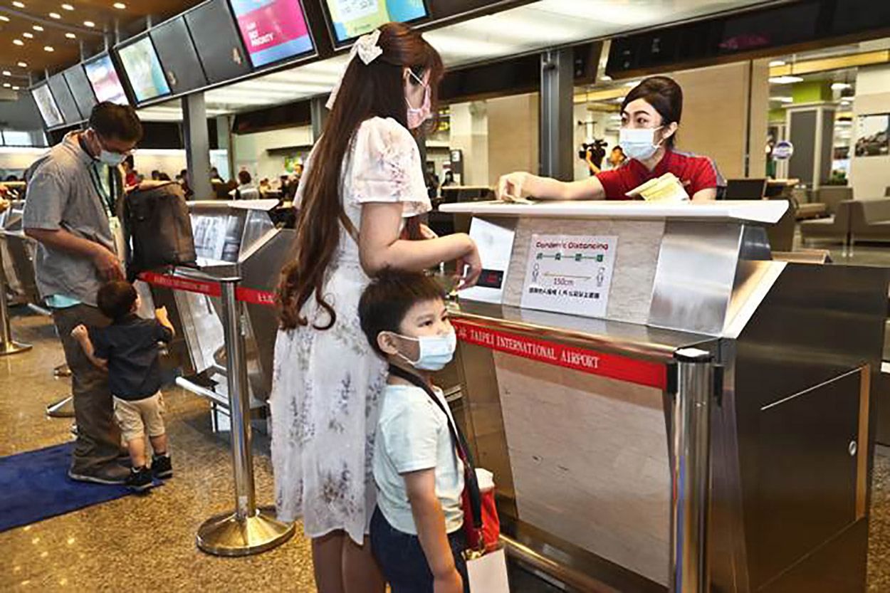 В Тайване запустили фейковые полеты – фото, видео В Тайване запустили фейковые полеты – фото, видео