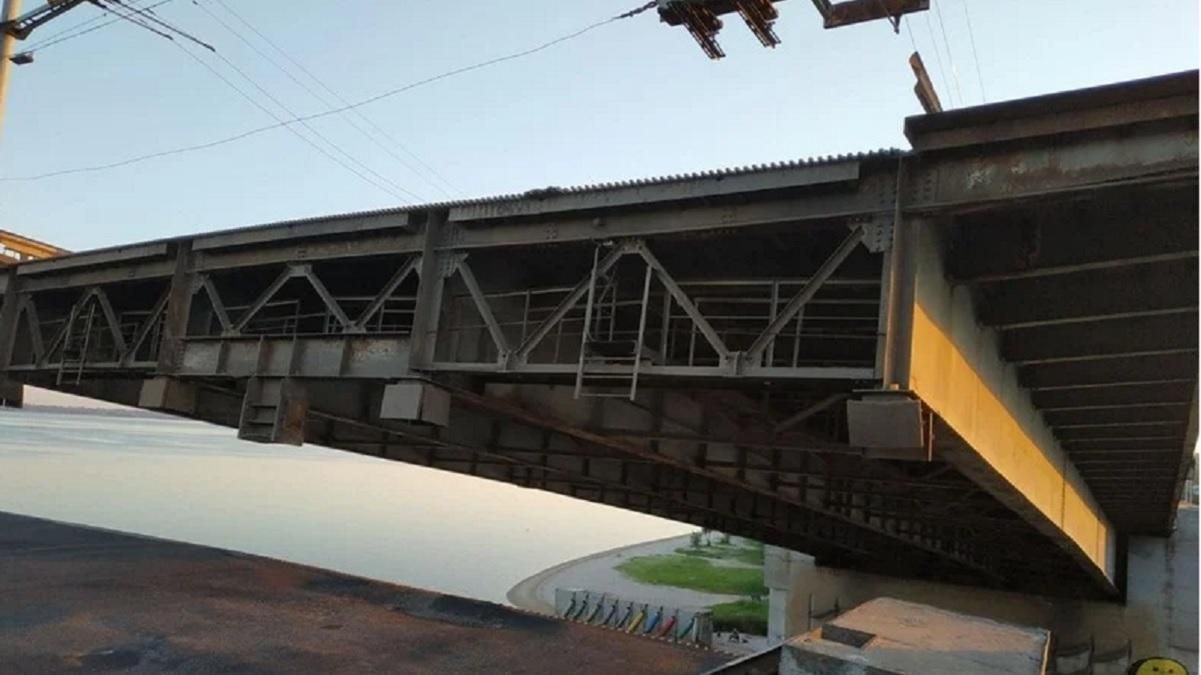В Николаеве мост через реку сам развелся 3 июля 2020 - фото