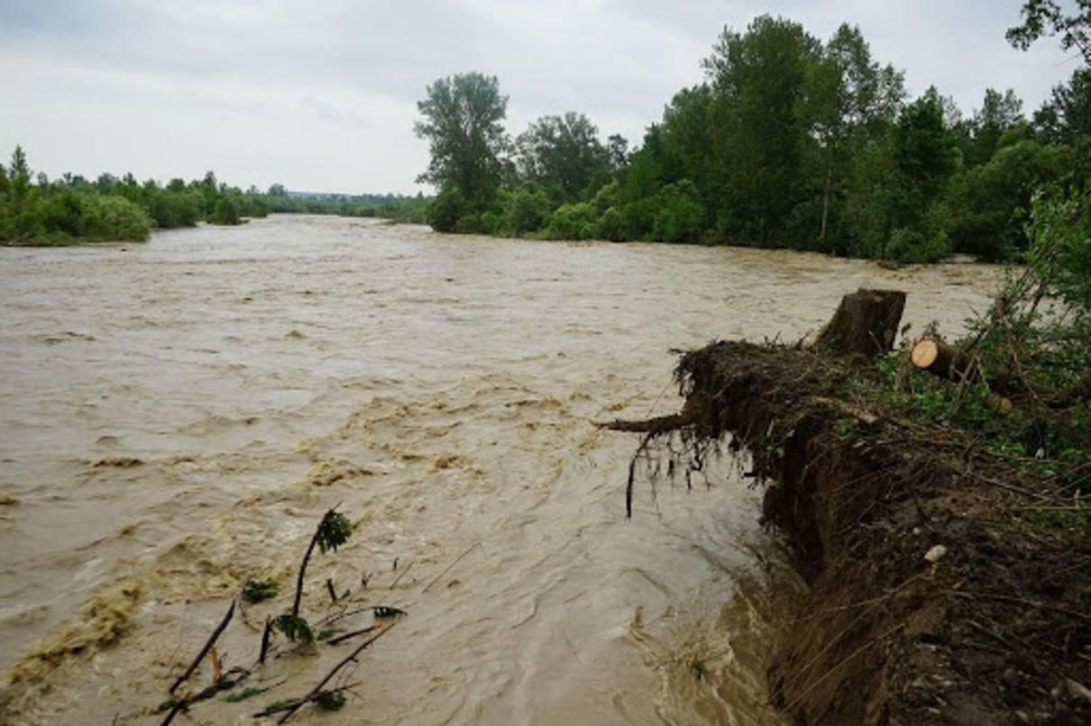Негода в Україні 4 липня 2020: підтоплені села - фото