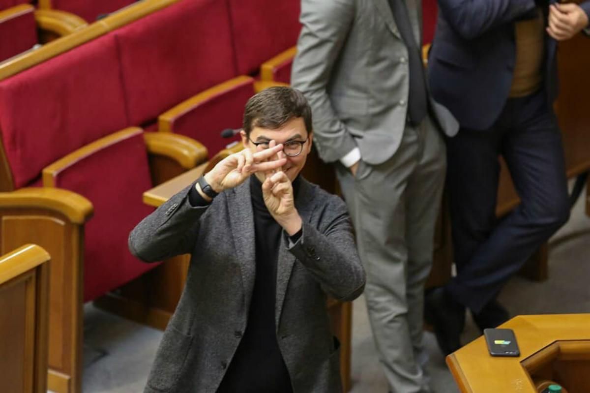 Андрій Мотовиловець у залі Ради Андрій Мотовиловець у залі Ради