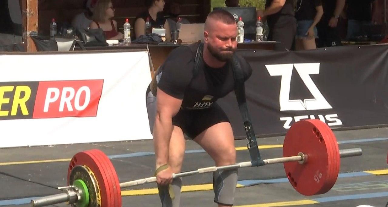 Втратив руку, але став прикладом для інших: історія спортсмена, який встановив рекорд України Втратив руку, але став прикладом для інших: історія спортсмена, який встановив рекорд України