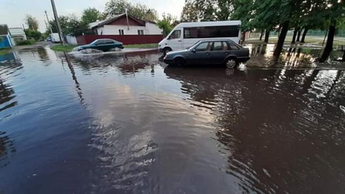 Ливень в Черкассах 04. 07. 2020: фото и видео последствий непогоды