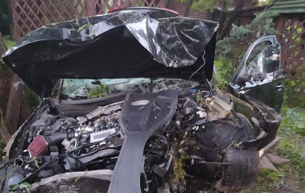 ДТП біля Львова 6.07.2020: є загиблий та троє поранених – фото ДТП біля Львова 6.07.2020: є загиблий та троє поранених – фото