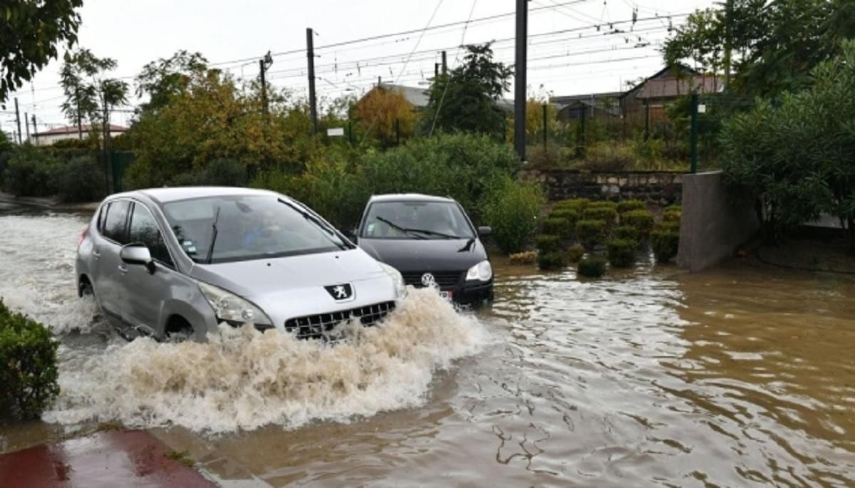 Непогода на Волыни: затоплены пять районов Непогода на Волыни: затоплены пять районов