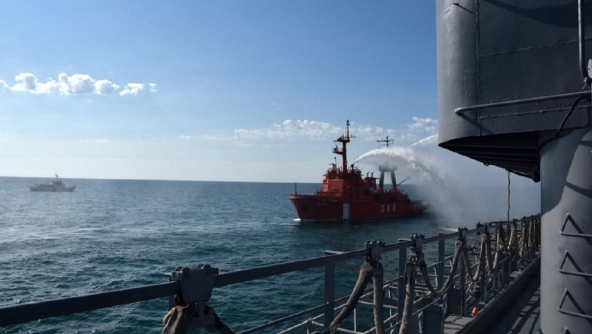 В Черном море прошли военные обучения- фото В Черном море прошли военные обучения- фото