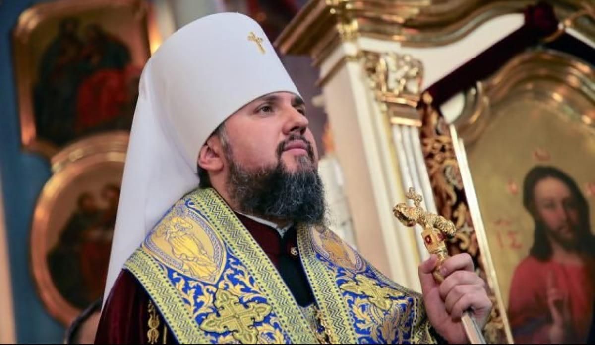 Кого українці хотіли б бачити настоятелем об'єднаної Церкви: результати опитування