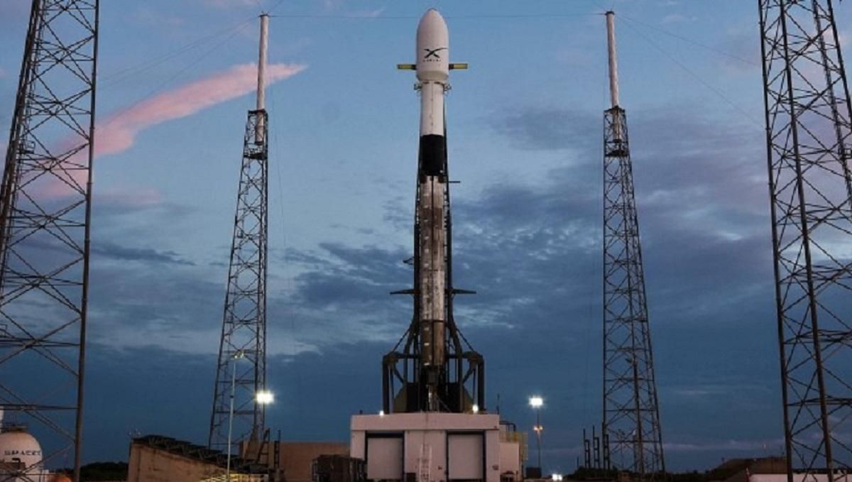 SpaceX Маска перенесла запуск Starlink: новая дата запуска
