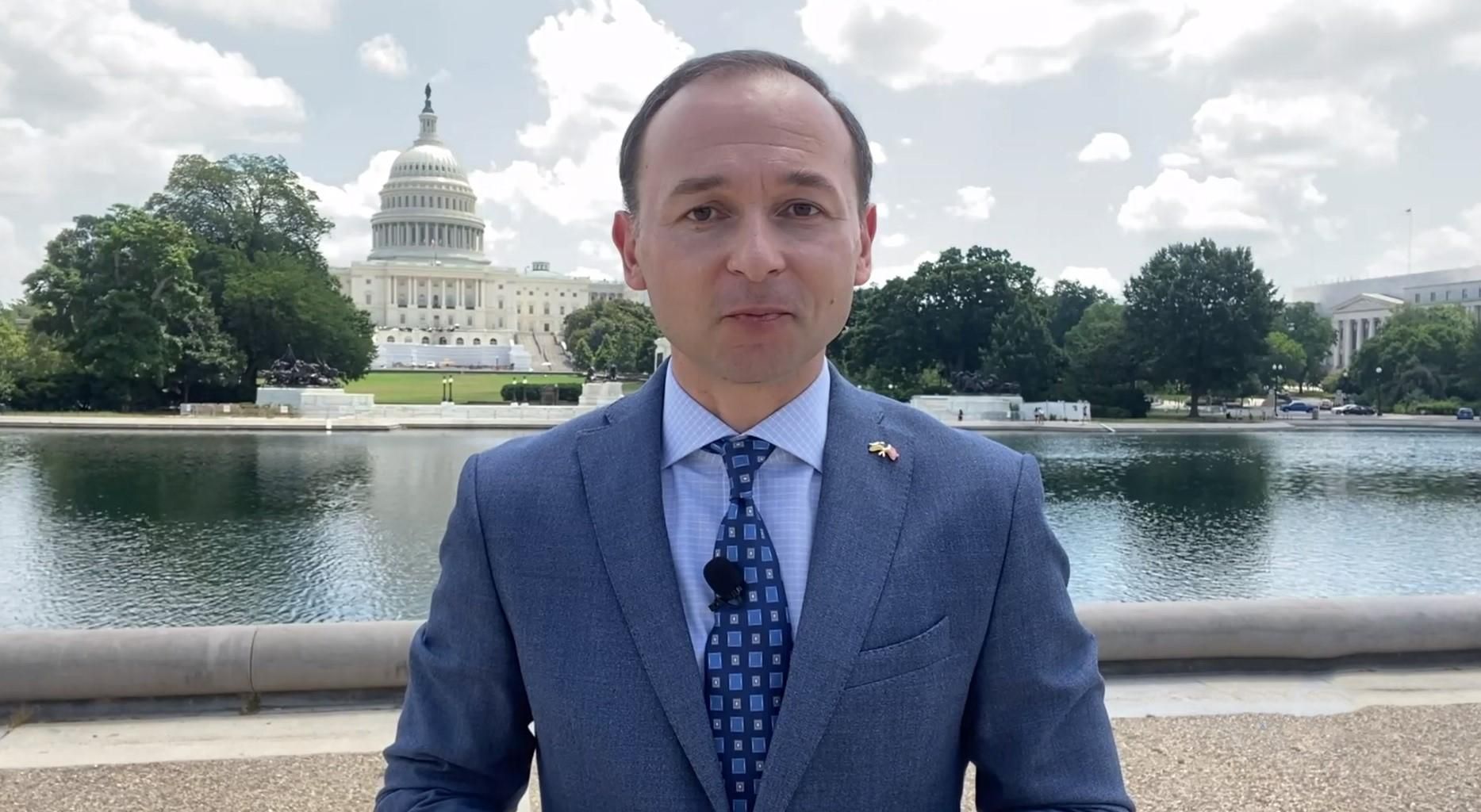 Голос Америки: В США призвали отказать в легитимности Путину Голос Америки: В США призвали отказать в легитимности Путину