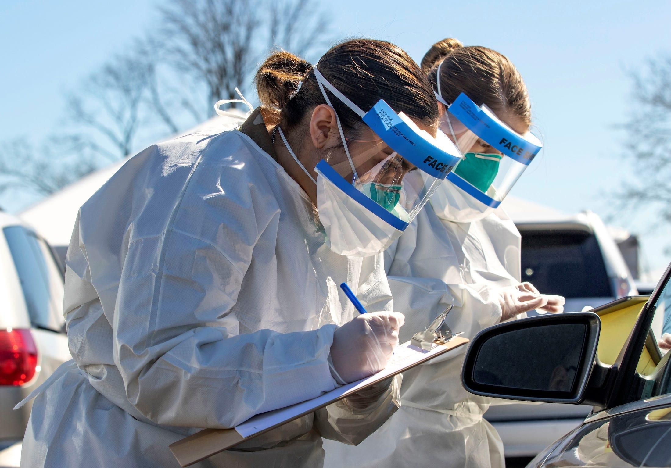 Мир находится только в начале пандемии COVID-19, – главный инфекционист США Мир находится только в начале пандемии COVID-19, – главный инфекционист США