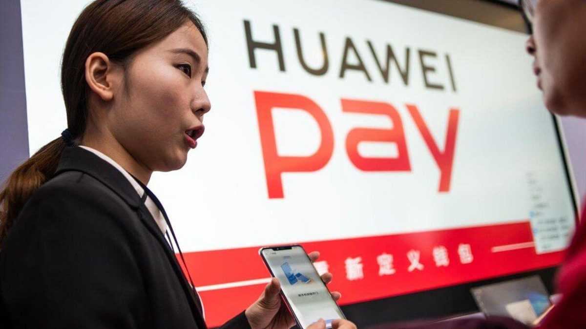 Huawei запускает в Украине оплату через NFC: дата запуска - Новости  технологий - Техно