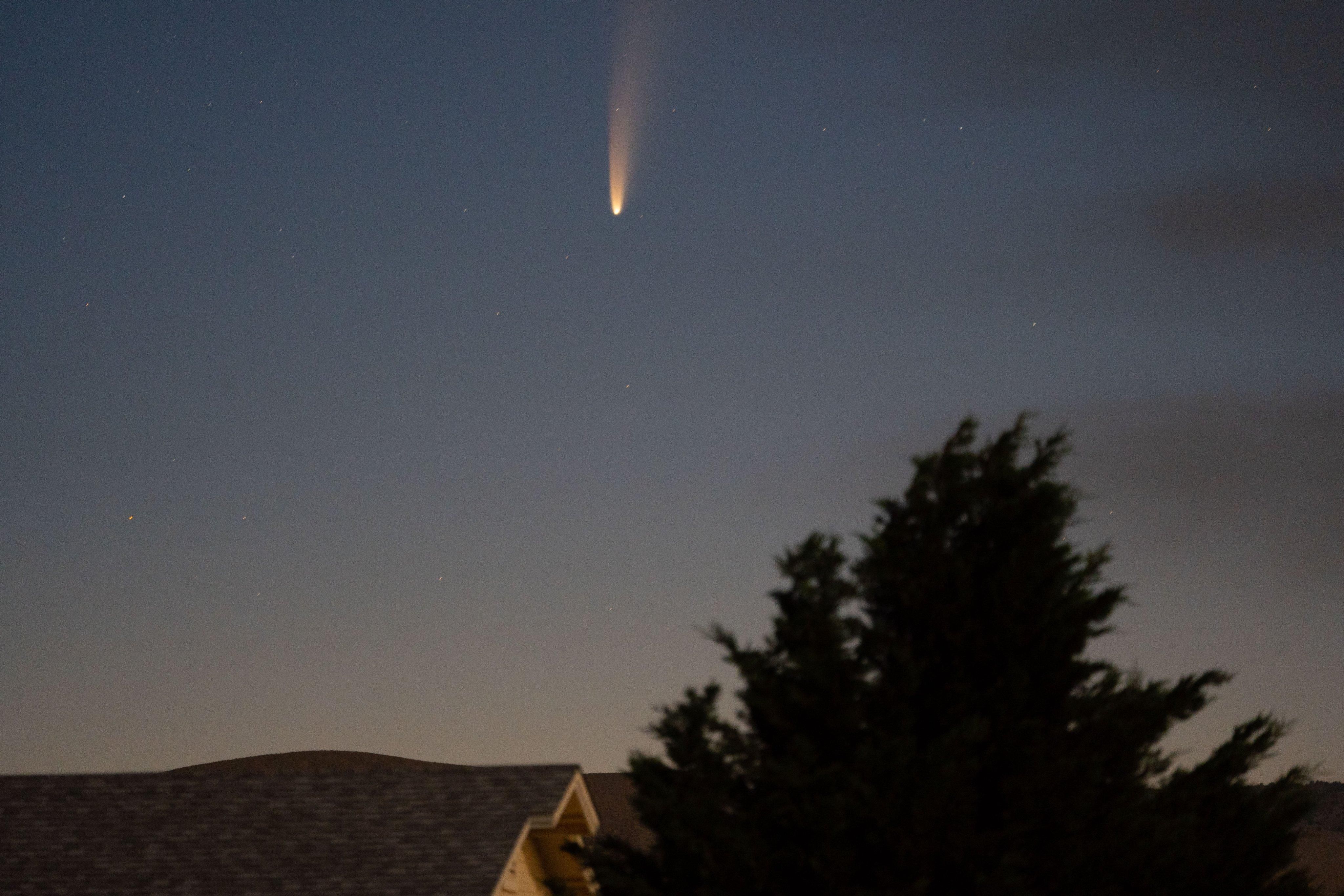 Комета Neowise пролетіла над Харківщиною: фото Комета Neowise пролетіла над Харківщиною: фото