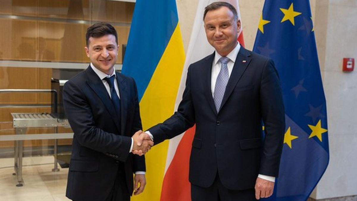 Зеленський привітав Дуду з перемогою на виборах і запросив до України