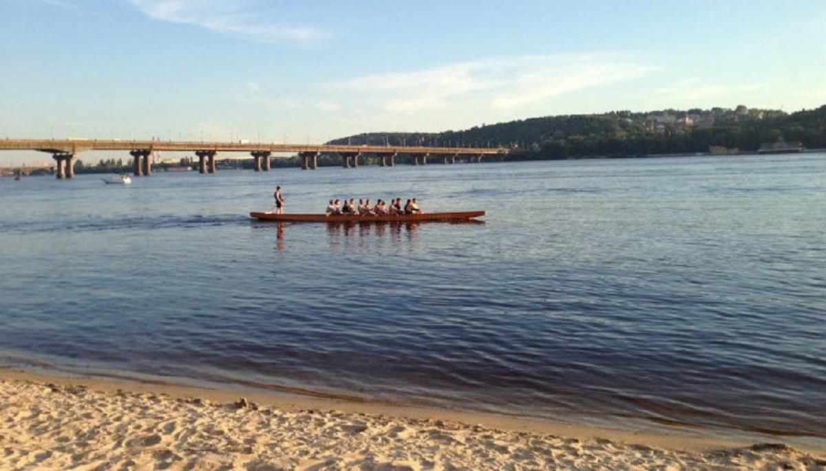 На пляжах Києва не рекомендують купатися через кишкову паличку: що відомо На пляжах Києва не рекомендують купатися через кишкову паличку: що відомо