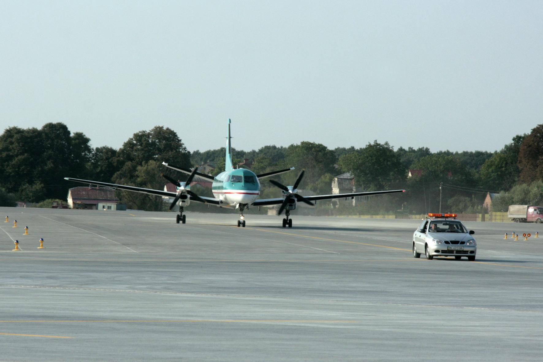 В Україні ввели збір за виліт пасажирів В Україні ввели збір за виліт пасажирів