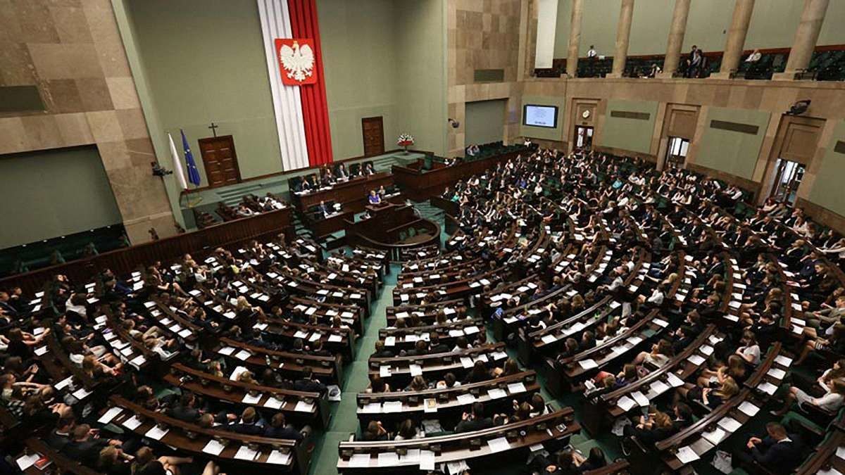 Росія атакуватиме Україну з Криму, – депутати Сейму Польщі Росія атакуватиме Україну з Криму, – депутати Сейму Польщі