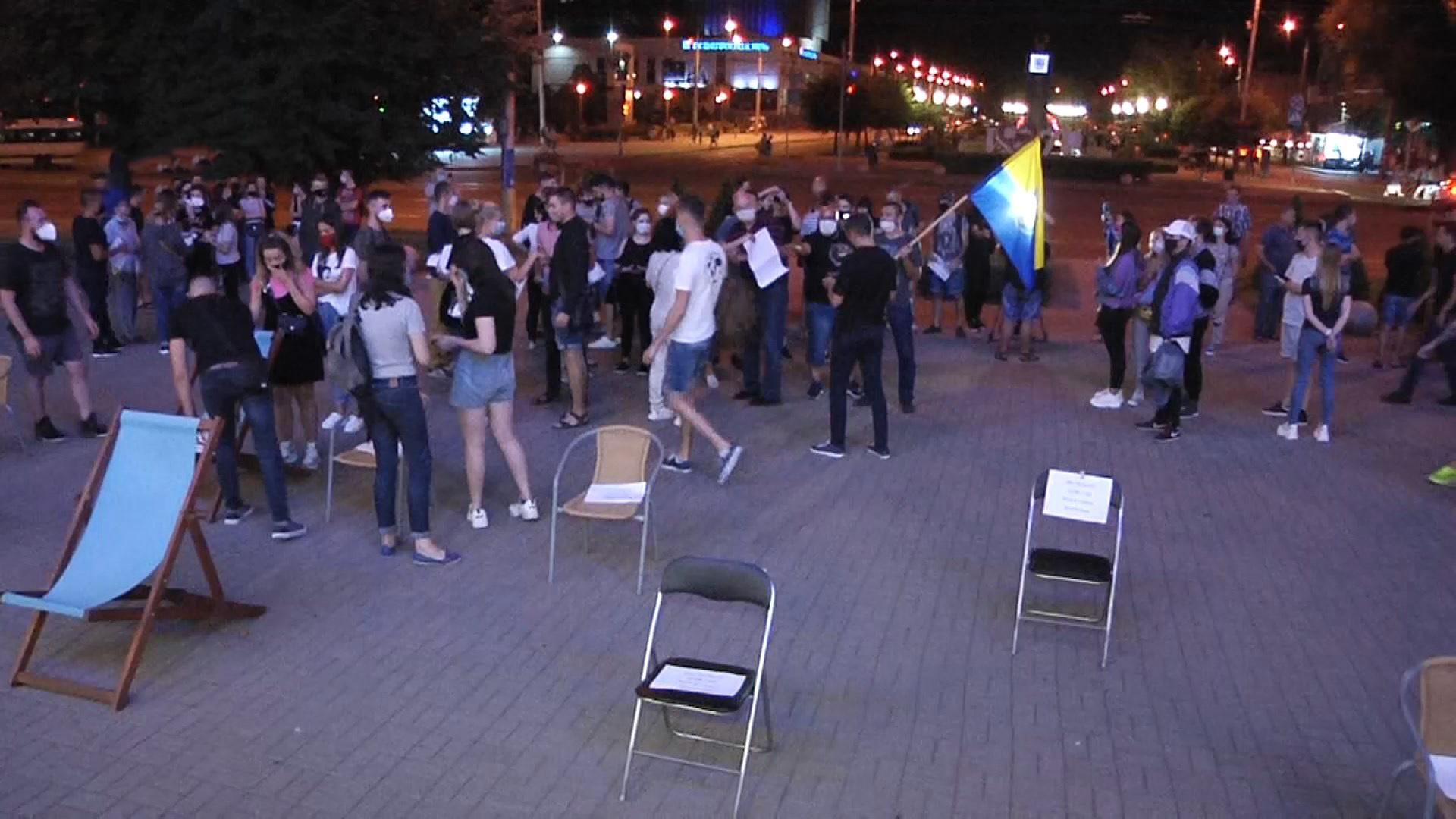 Протест рестораторів у Запоріжжі 17.07.2020: фото, відео Протест рестораторів у Запоріжжі 17.07.2020: фото, відео