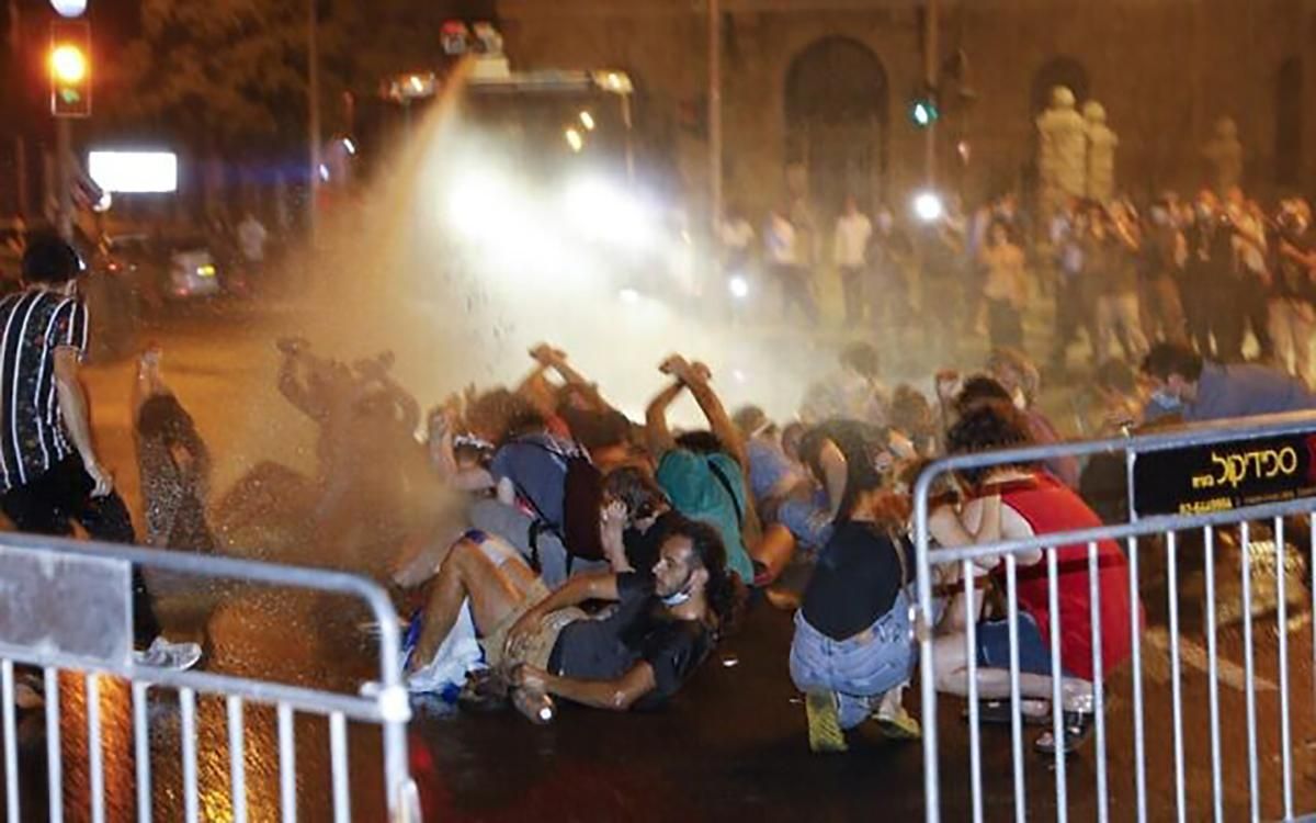 Протести проти карантину в Ізраїлі 18 липня 2020: відео Протести проти карантину в Ізраїлі 18 липня 2020: відео