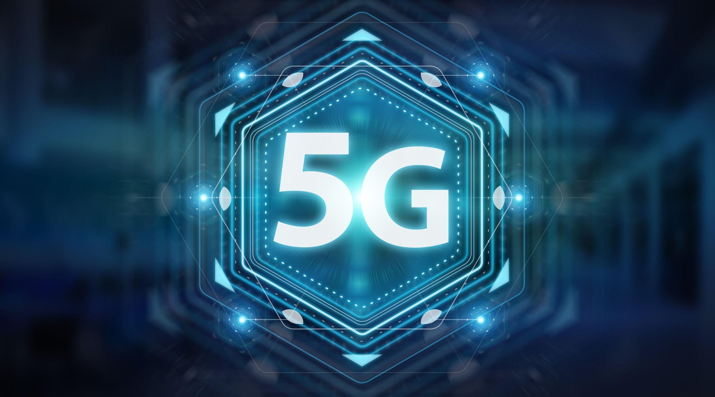 Запрет 5G: Зеленский ответил на петицию украинцев Запрет 5G: Зеленский ответил на петицию украинцев