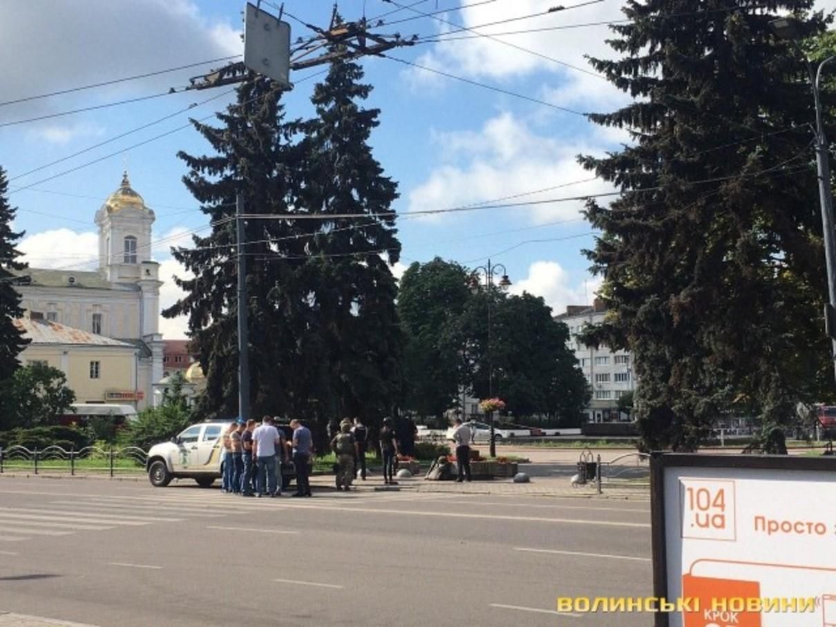Захоплення заручників у Луцьку: що каже терорист