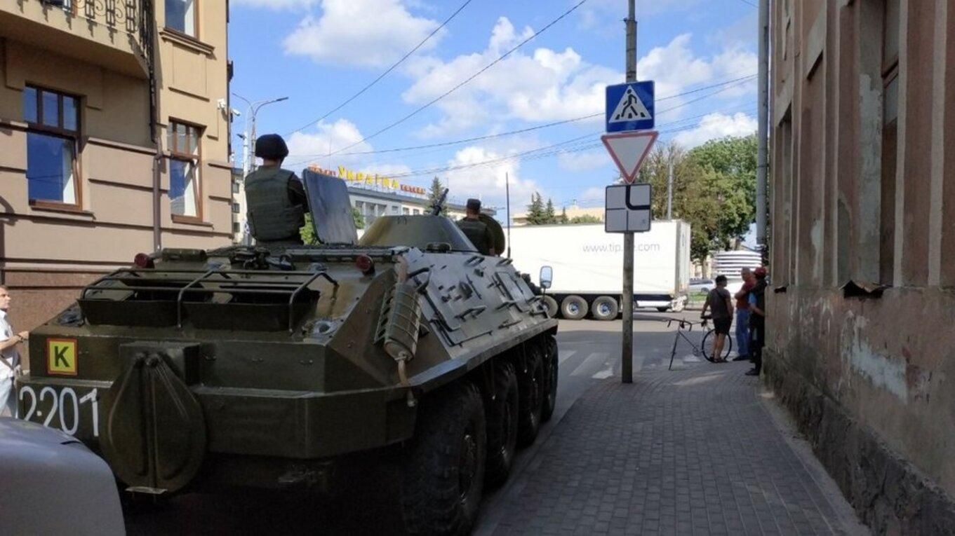 У поліції поки немає інформації про інші вибухівки, якими Плохой може керувати дистанційно