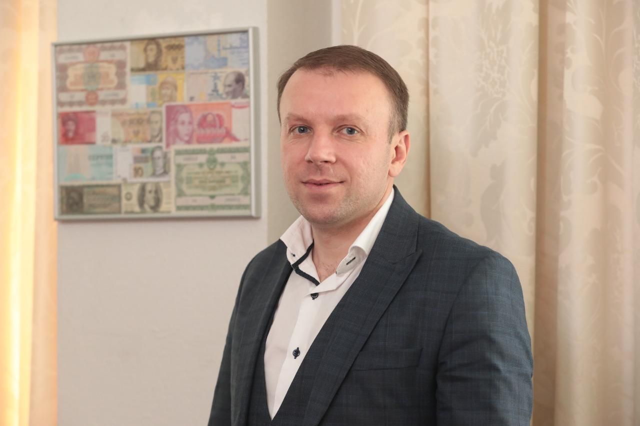 "Учителей больше, чем нужно": как заместитель министра финансов хочет оптимизировать образование "Учителей больше, чем нужно": как заместитель министра финансов хочет оптимизировать образование