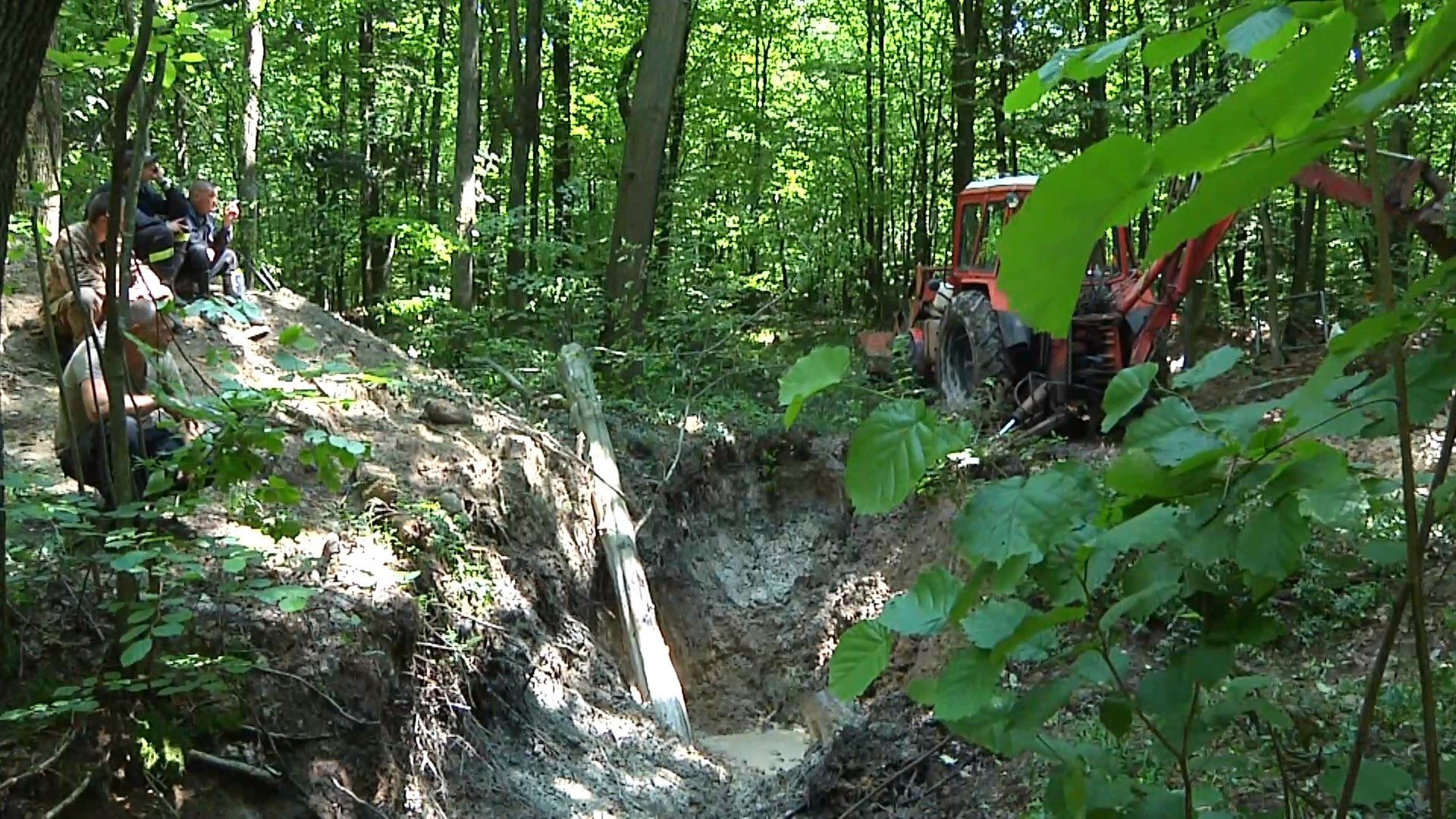 На Прикарпатье обнаружили бункер времен Первой мировой войны На Прикарпатье обнаружили бункер времен Первой мировой войны