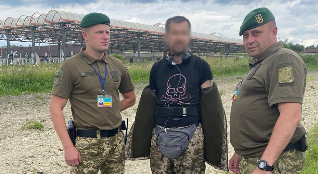 Біля Польщі затримали лжеприкордонника: хто ним виявився Біля Польщі затримали лжеприкордонника: хто ним виявився