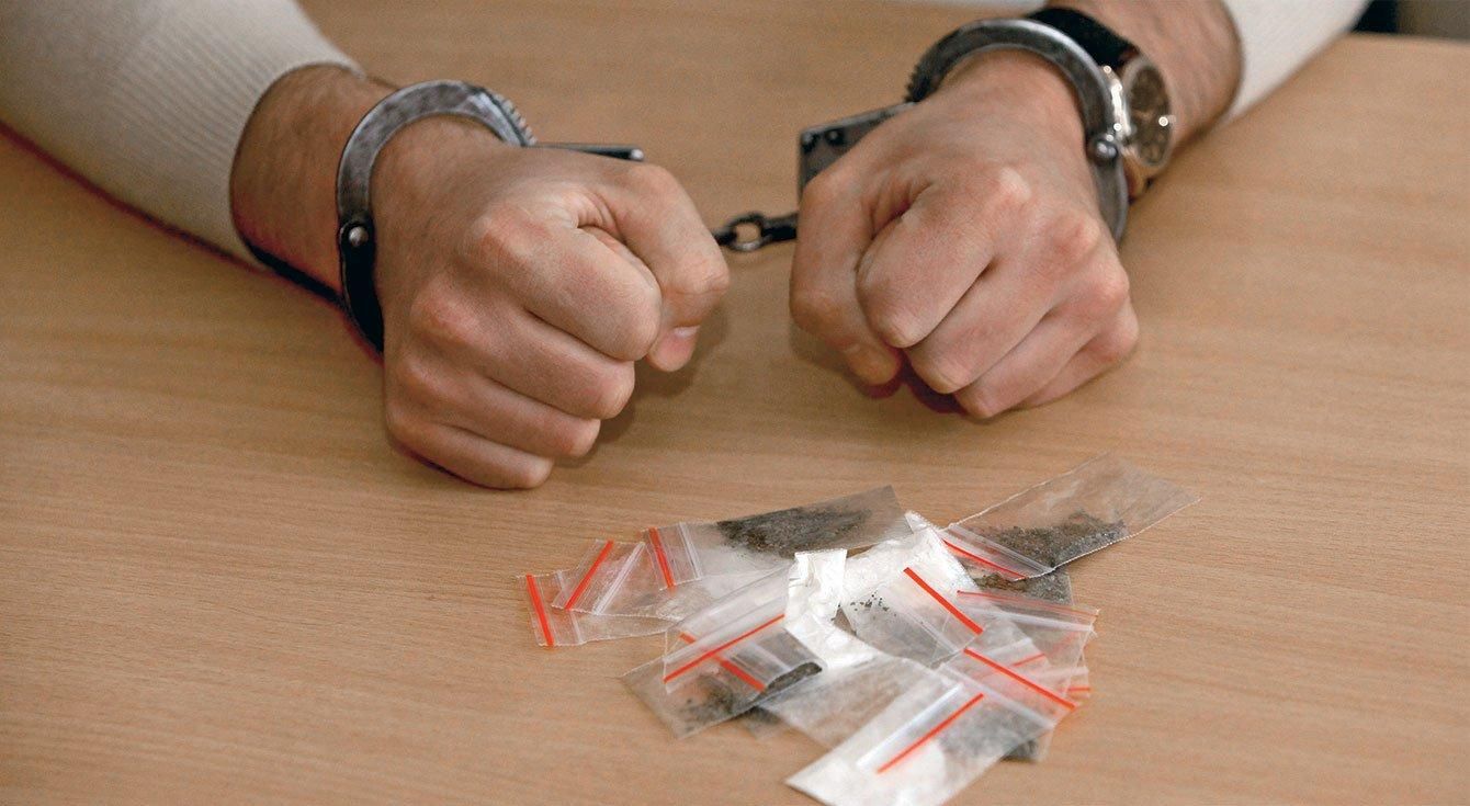 Арест без залога за наркопреступления: Зеленский внес в Раду законопроект