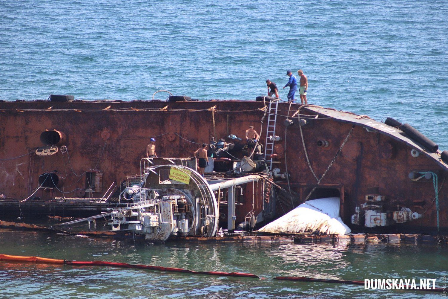 Танкер Делфі не вдалося підняти - причина - 24 канал Танкер Делфі не вдалося підняти - причина - 24 канал