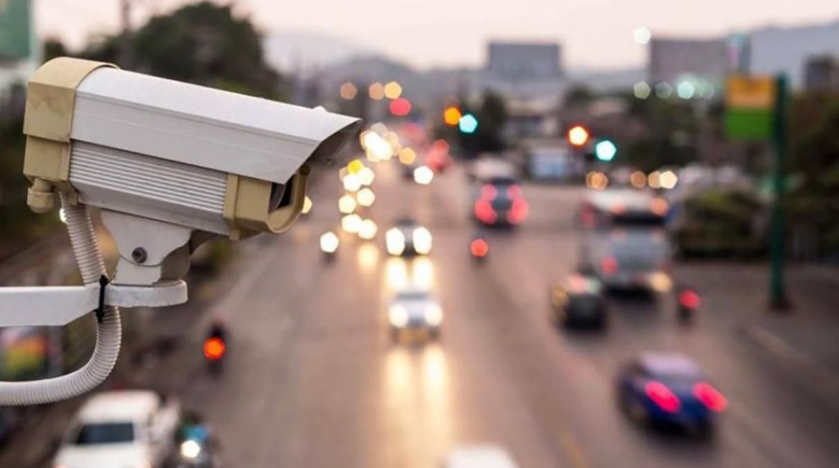 Понад 90% нардепів порушують правила дорожнього руху, – активіст Понад 90% нардепів порушують правила дорожнього руху, – активіст