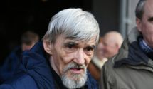 ЕС требует от России освободить историка Дмитриева, который разоблачал сталинские репрессии