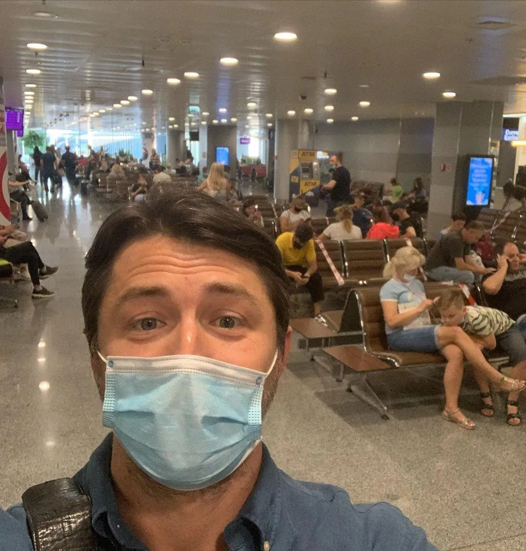 Сергій Притула в аеропорті Сергій Притула в аеропорті