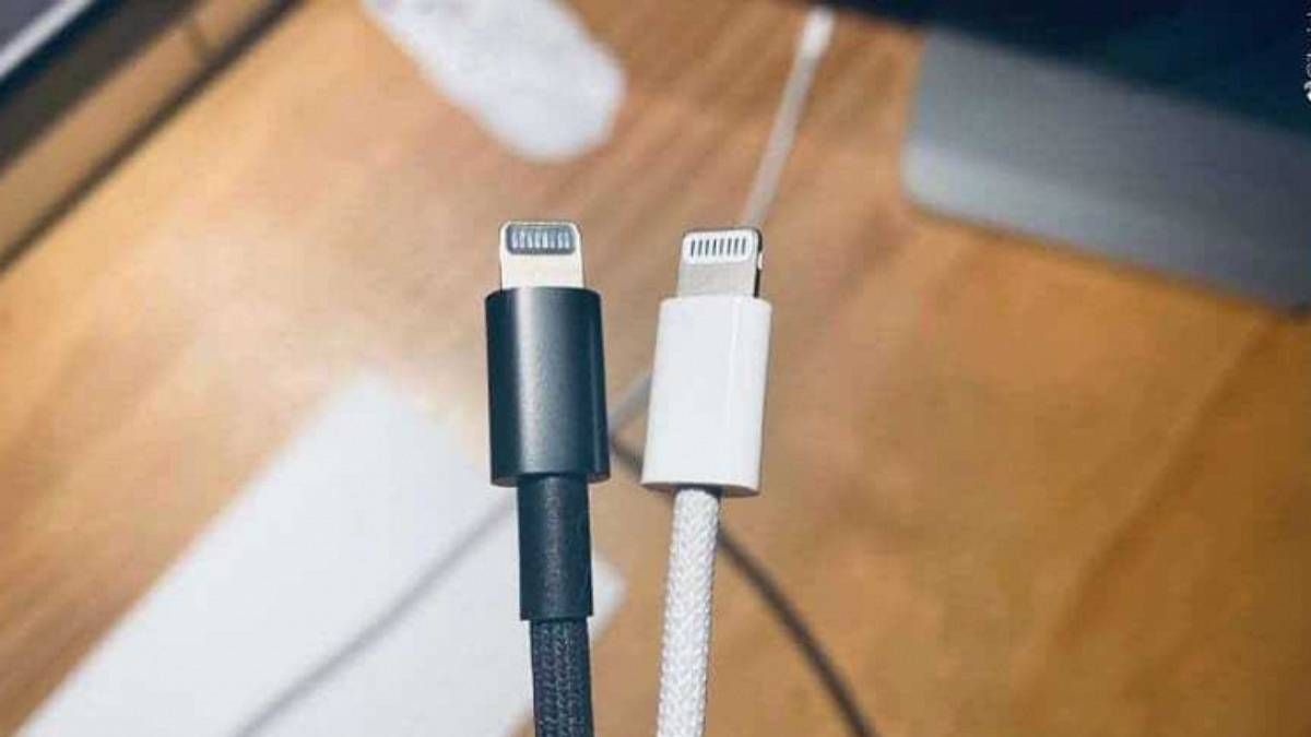 iPhone 12: появились детали о зарядном кабеле новинки