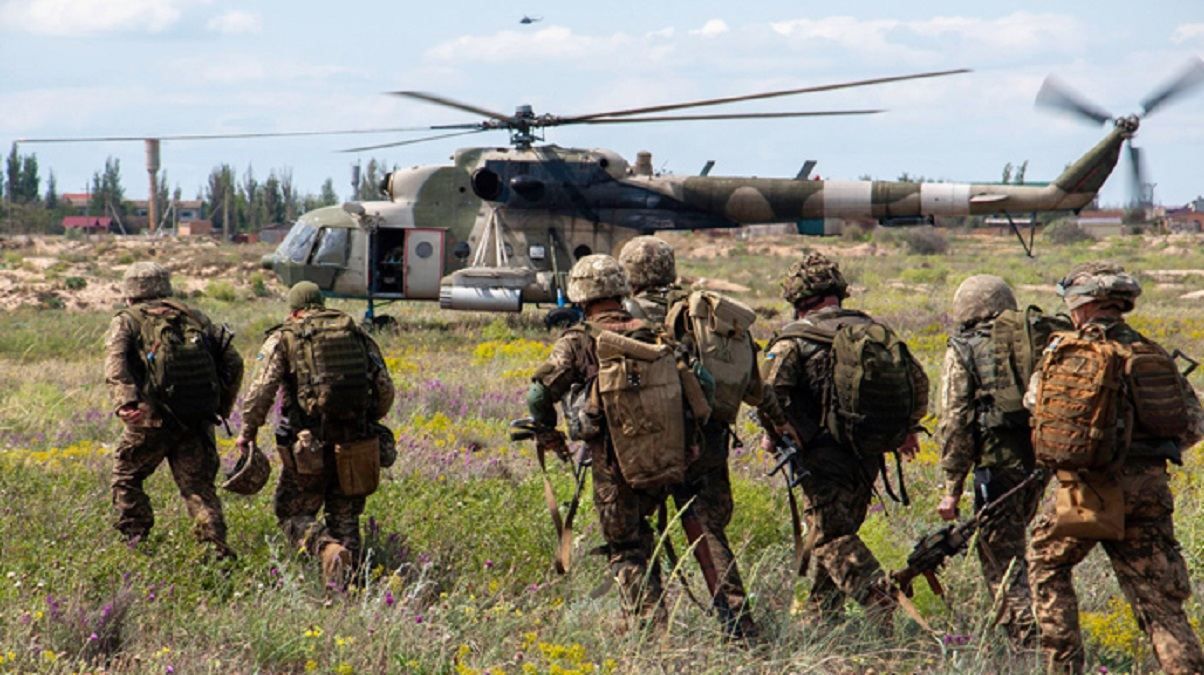 Контролеры будут следить за украинскими военными после объявления перемирия Контролеры будут следить за украинскими военными после объявления перемирия