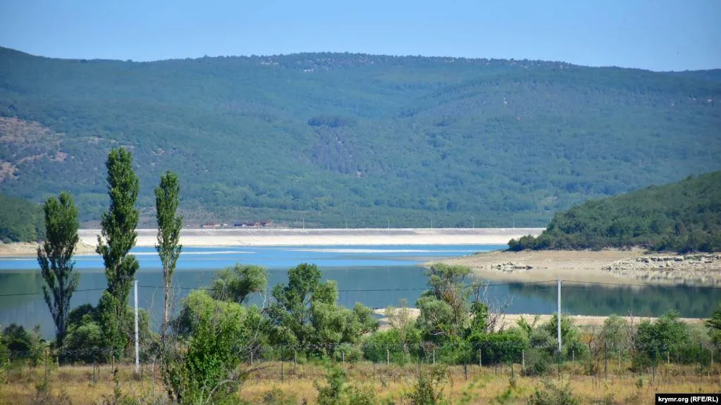 У Криму міліє Чорноріченське водосховище