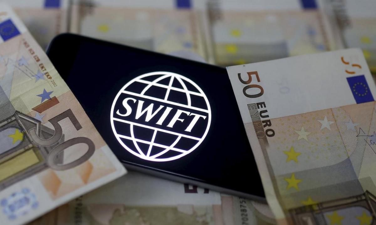 Россию могут отключить от системы SWIFT, - посол в США Россию могут отключить от системы SWIFT, - посол в США
