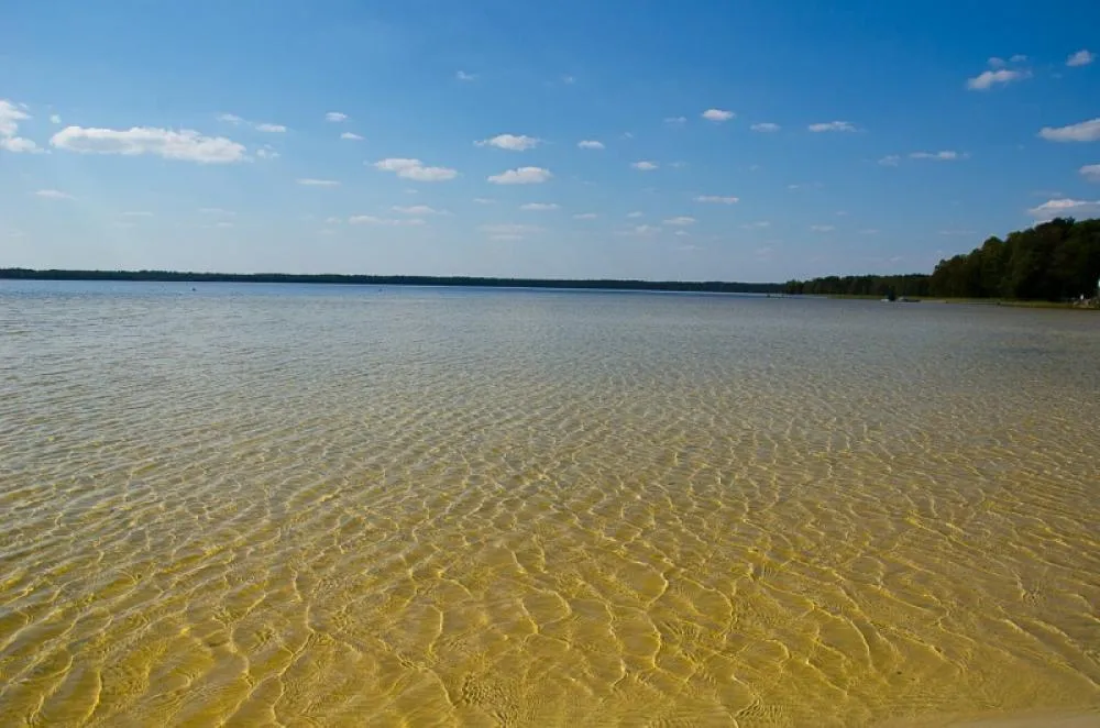 Біле озеро користується великою популярністю Біле озеро користується великою популярністю