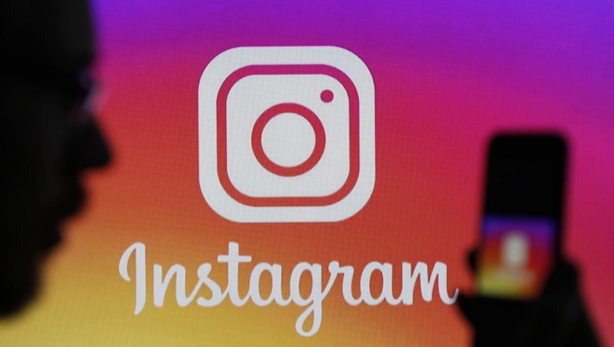 Instagram використовує камеру смартфона навіть тоді, коли користувач не знімає