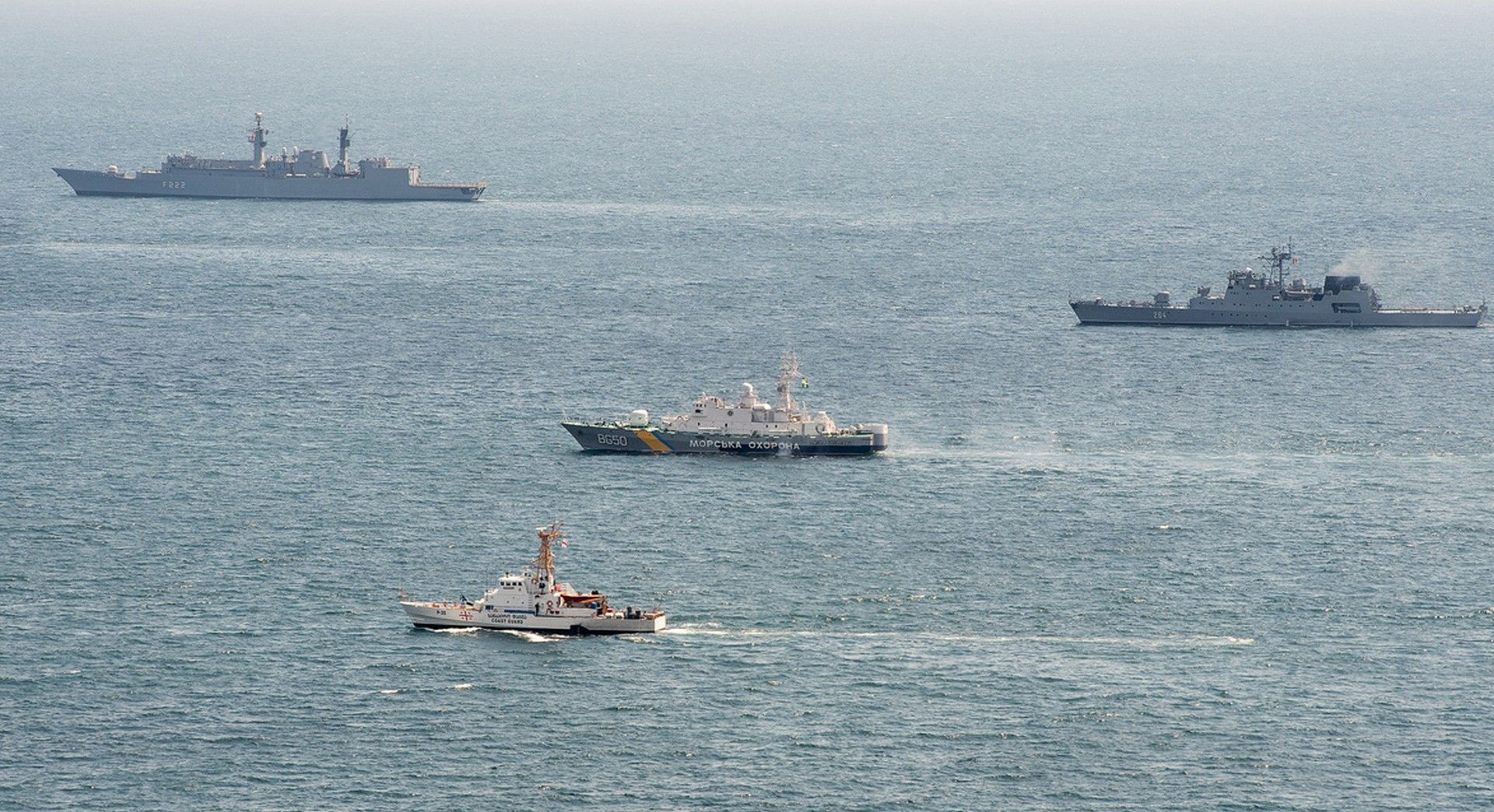 Военные учения Sea Breeze 2020 в Черном море: видео, фото Военные учения Sea Breeze 2020 в Черном море: видео, фото