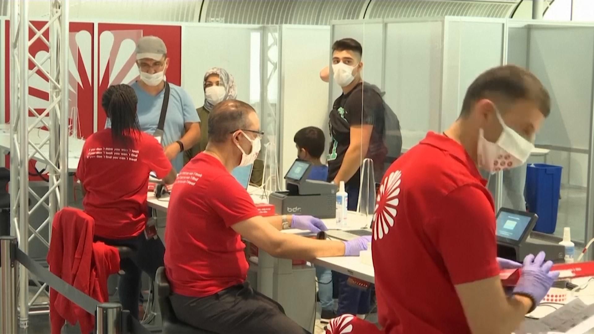 Німеччина тестуватиме на COVID-19 туристів з небезпечних країн: Україна у списку Німеччина тестуватиме на COVID-19 туристів з небезпечних країн: Україна у списку