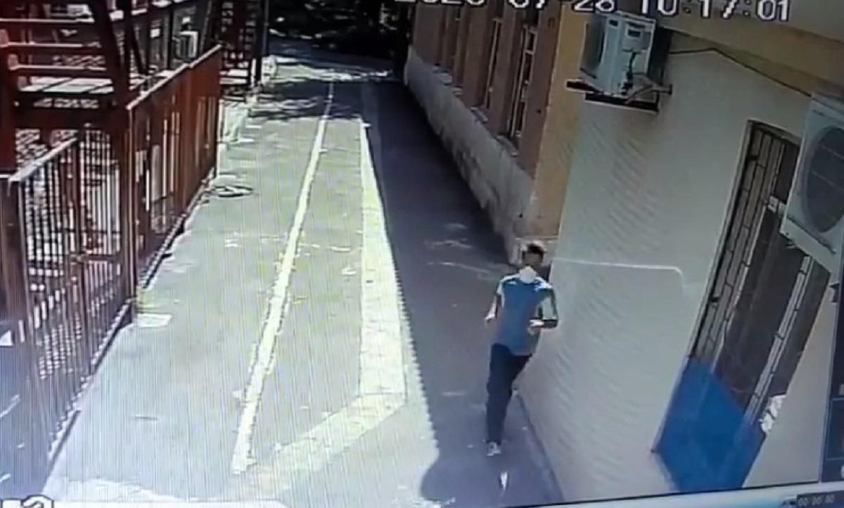 Нападение на синагогу в Мариуполе 28.07.2020: фото и видео Нападение на синагогу в Мариуполе 28.07.2020: фото и видео