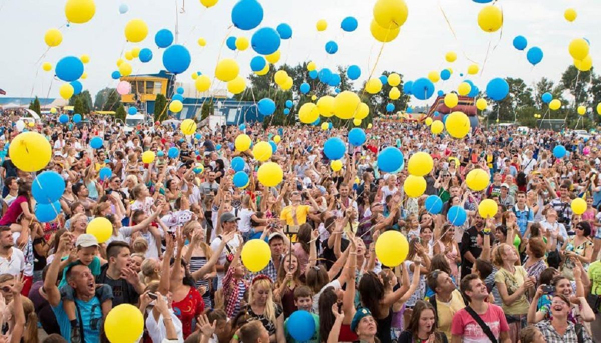 Как менялось количество населения Украины за 30 лет: плачевная статистика Как менялось количество населения Украины за 30 лет: плачевная статистика