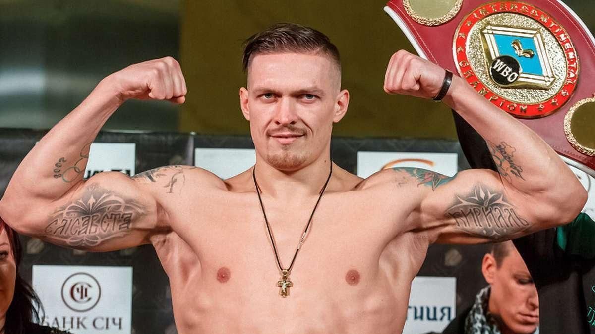 Усик станцював у трусах і футболці з написом "Сімферополь": відео