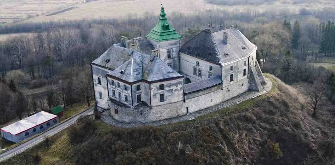 Олеський замок