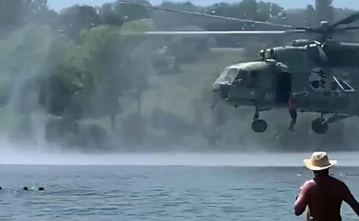 Люди были шокированы: десант высадился под Харьковом возле пляжа с отдыхающими – видео Люди были шокированы: десант высадился под Харьковом возле пляжа с отдыхающими – видео