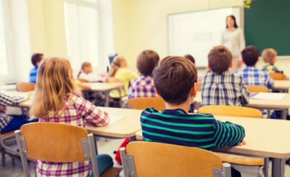 Навчальний рік по всій Україні розпочнеться вчасно, – Шмигаль Навчальний рік по всій Україні розпочнеться вчасно, – Шмигаль