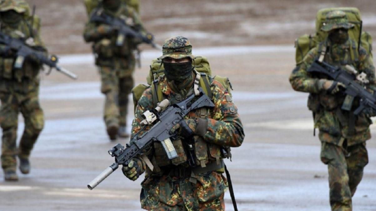 Задержанные вагнеровцы были в Беларуси проездом и опоздали на рейс, – посол РФ Задержанные вагнеровцы были в Беларуси проездом и опоздали на рейс, – посол РФ