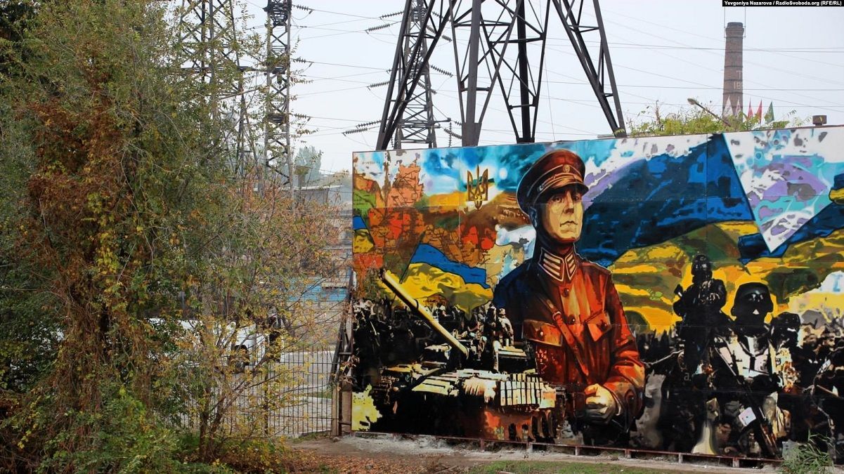 В Варшаве назвали сквер именем генерала армии УНР В Варшаве назвали сквер именем генерала армии УНР