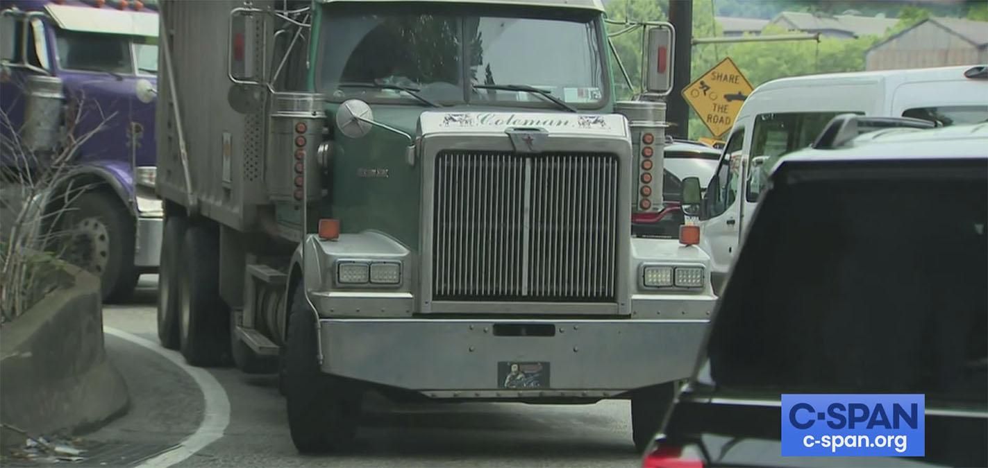 Кортеж віцепрезидента США потрапив у ДТП Кортеж віцепрезидента США потрапив у ДТП